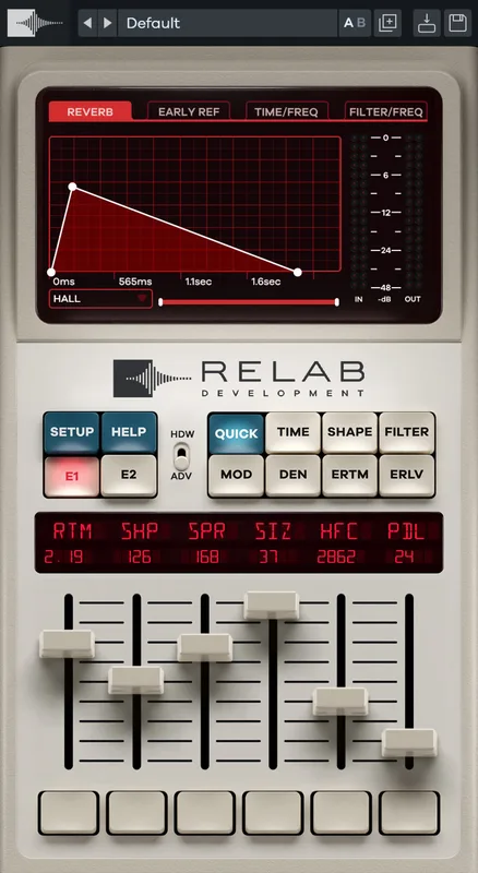 Interfaz de Relab LX480 Dual-Engine con faders y pantalla de parámetros